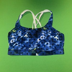 Lululemon energy bra size 8